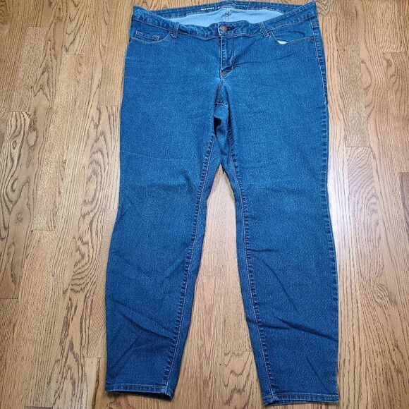 Old Navy Super Skinny 22 - Picture 1 of 4